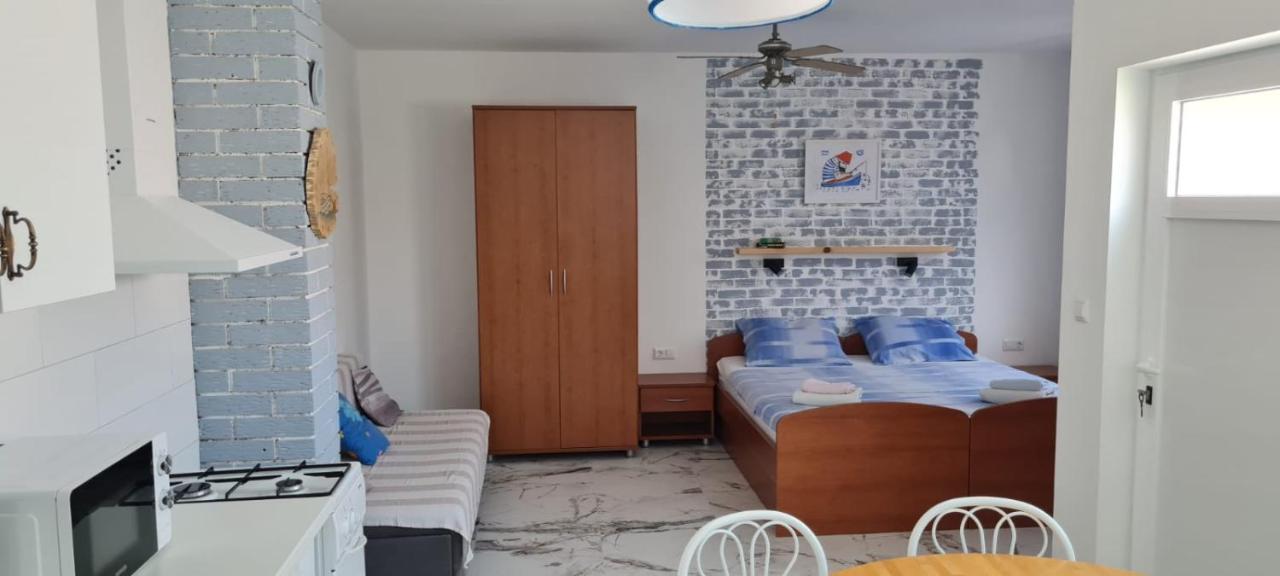 Apartmani Centar Seline Paklenica Екстер'єр фото
