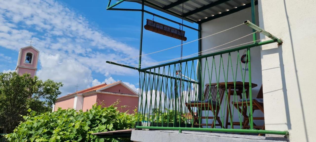 Apartmani Centar Seline Paklenica Екстер'єр фото