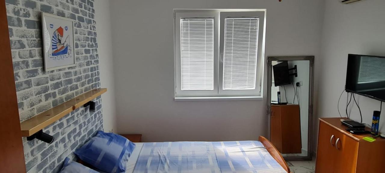 Apartmani Centar Seline Paklenica Екстер'єр фото