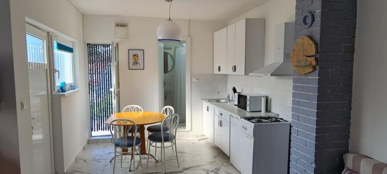 Apartmani Centar Seline Paklenica Екстер'єр фото